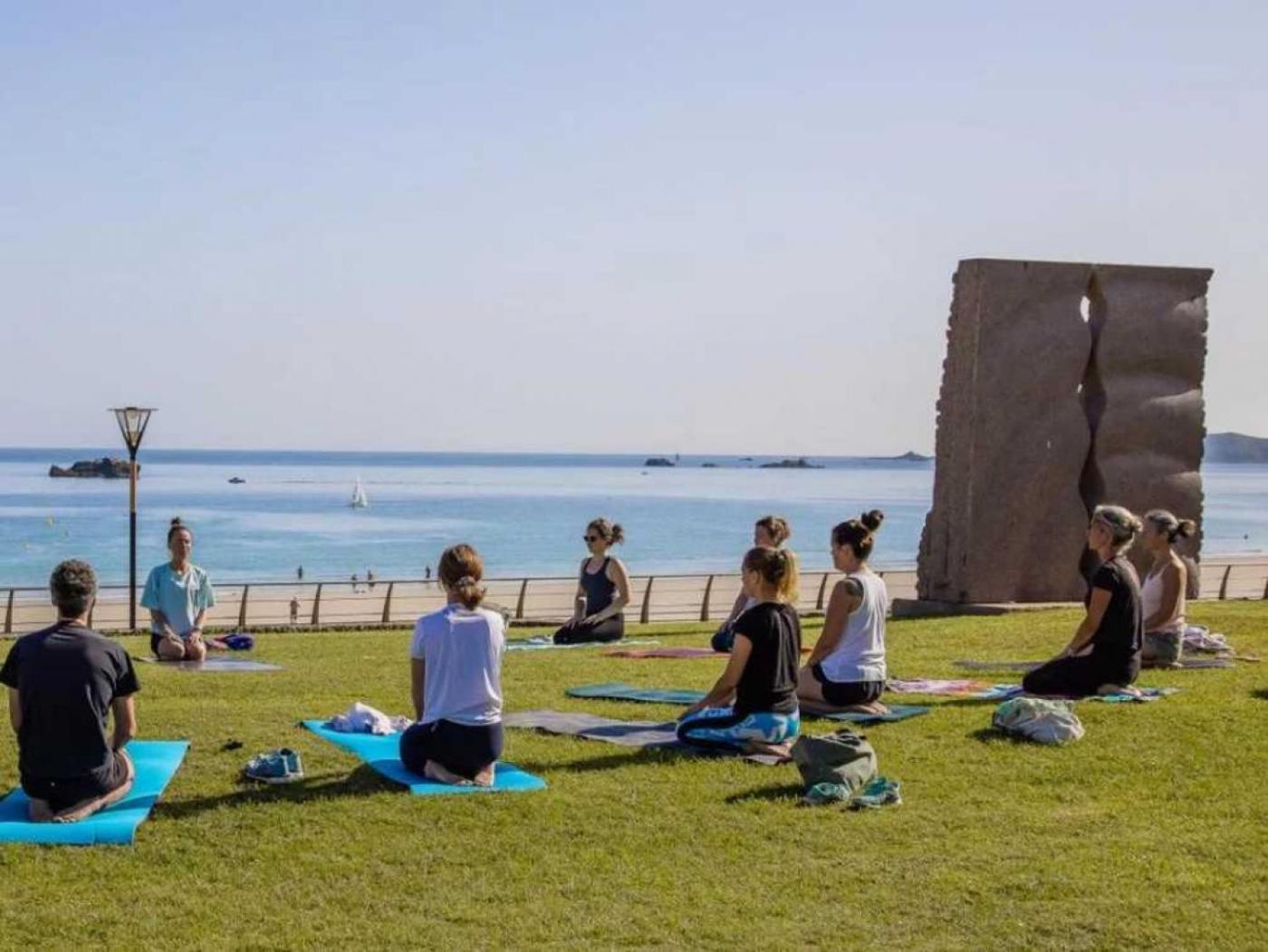 - Piscine - Efaddh Camping Pleumeur-Bodou